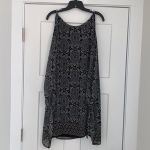 Max Studio Chiffon shift dress with paisley print and cold shoulders